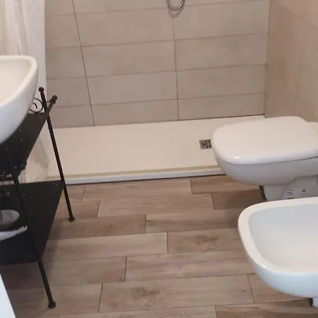 Via Battistelli * 博洛尼亚